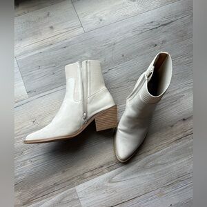 Dolce Vita Ankle Boots